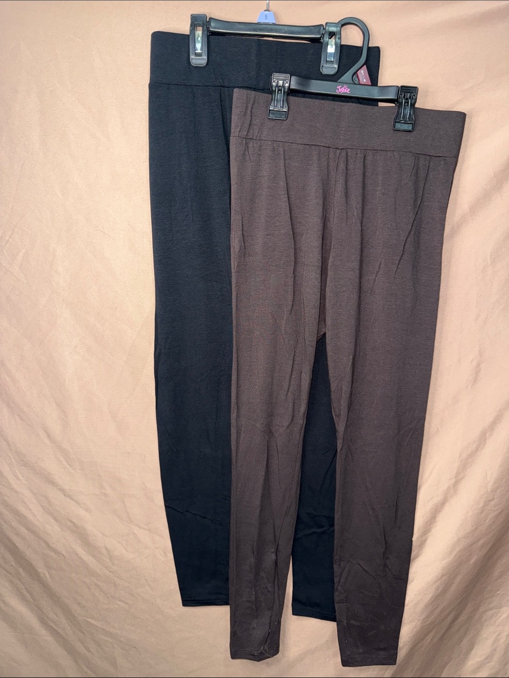 NWT Two-Piece Black & Brown Women’s Legging Set. BUTTER SOFT LEGGINGS